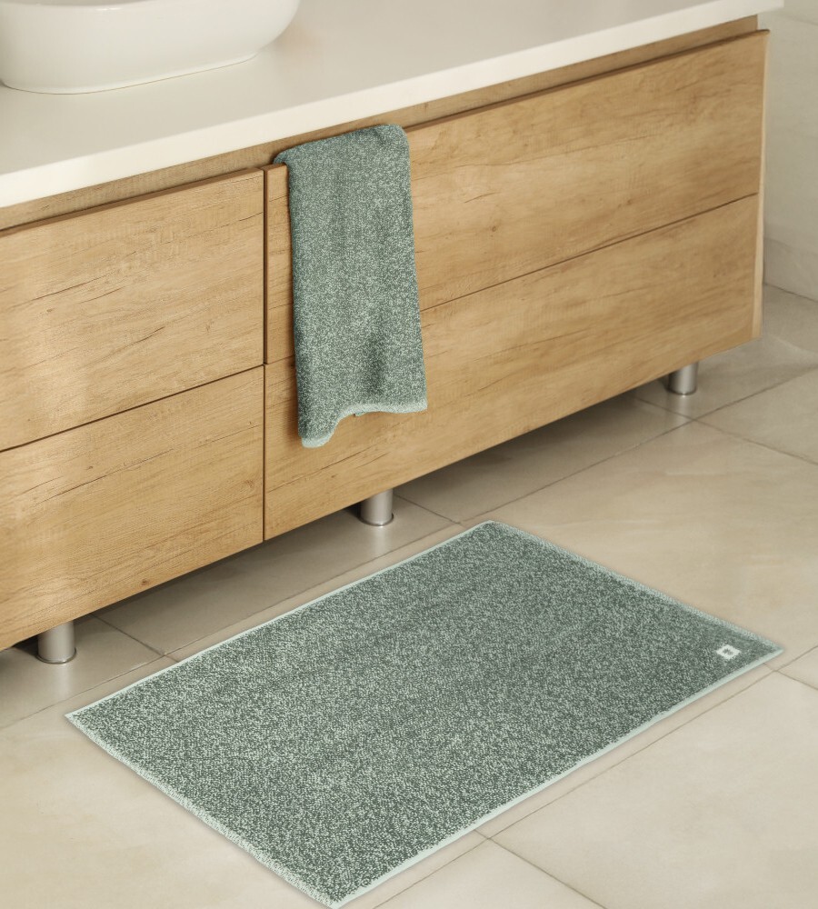 Cariloha Two-Tone Bamboo Bath Mats